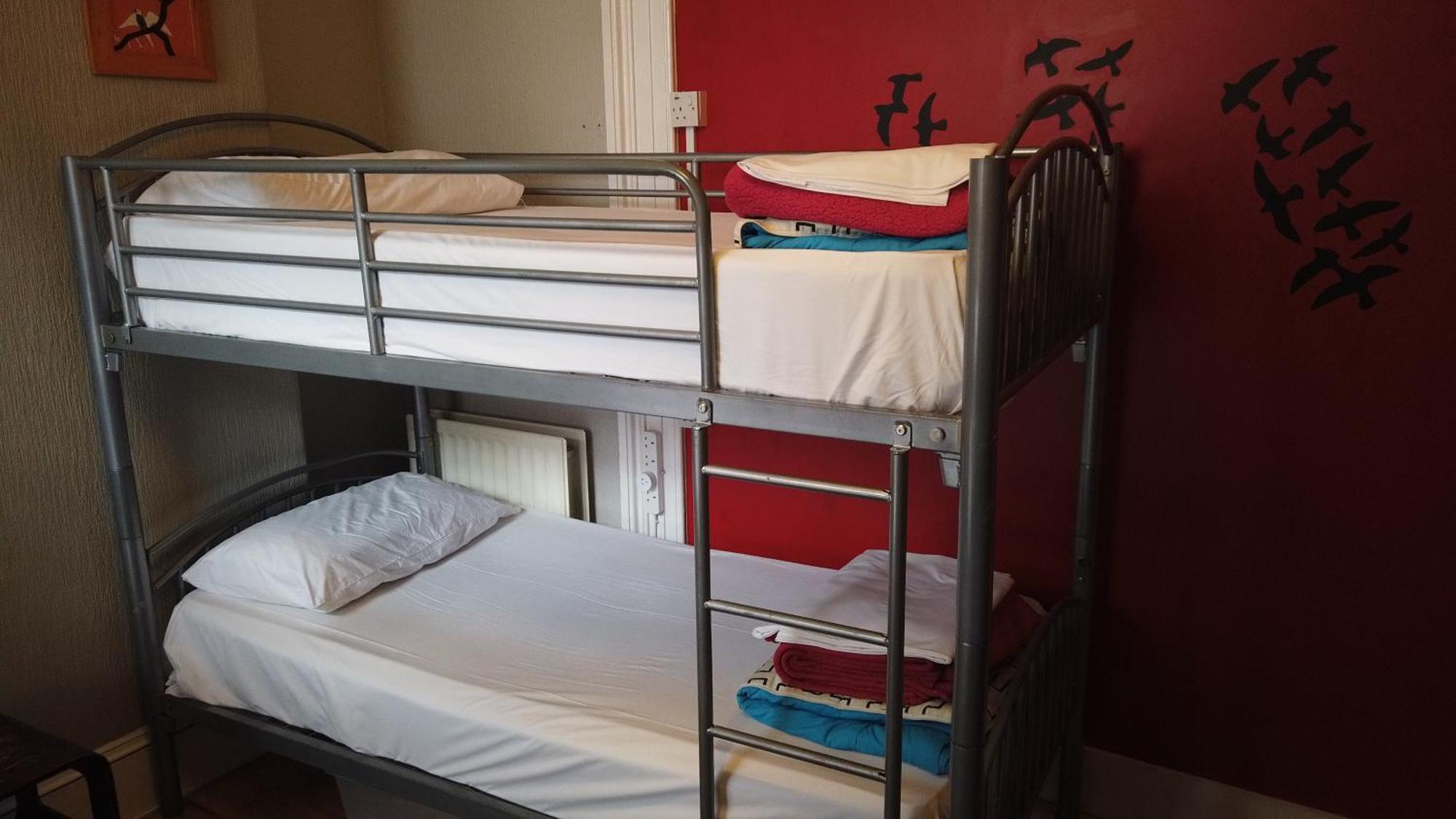 Bed 6-Bed Mixed Dormitory Room Shared Bathrooms